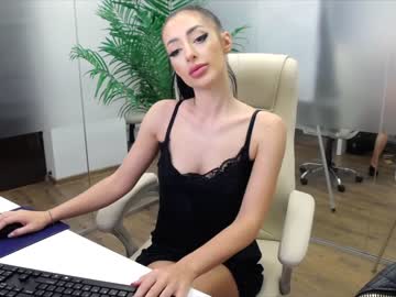 hot cam girl babesgowild image #1838041