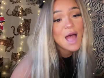 hot cam girl ari_02 image #3449724
