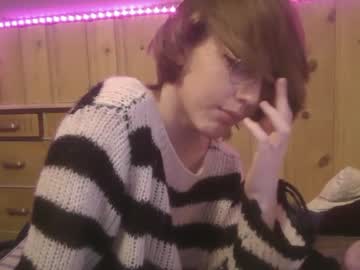 hot cam tranny femboyflowers image #4627670