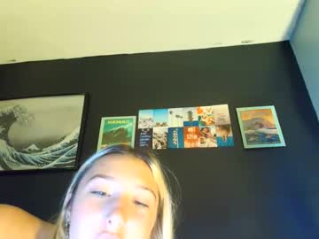 hot cam girl lovelilaxox image #4651271