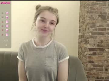 hot cam girl lucydelovely image #2386543