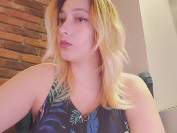 hot cam girl aveksmr image #1109954