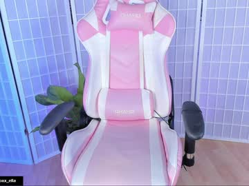 hot cam girl ella_foxx image #4551004
