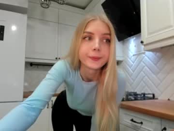 hot cam girl oh_honey_ image #2369063
