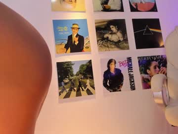 hot cam girl little_effy18 image #4162571