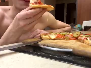 small_boyyy hot cam
