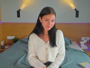 hot cam girl sweetie_karoline image #1910597