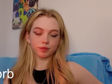 hot cam girl small_blondee image #2946704