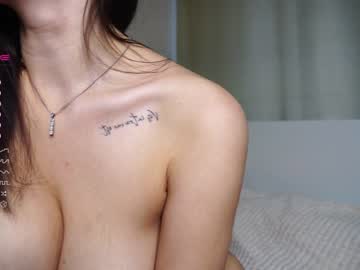 hot cam girl cassandra_diaz image #4585123