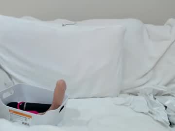 hot cam girl hornypetitegirl77 image #2077719