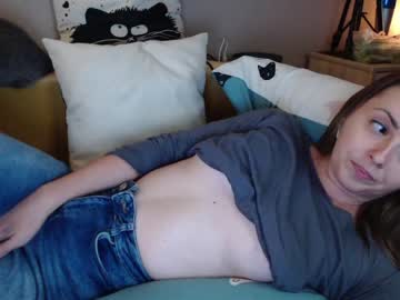hot cam girl juicy_peach88 image #1811139