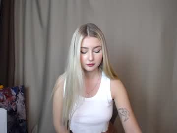 hot cam girl cute18cute image #2097649