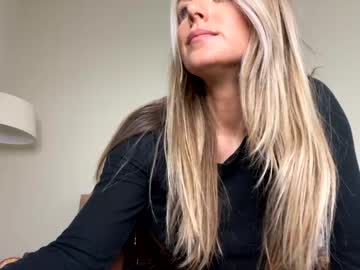 hot cam girl theselina_kyle image #333698