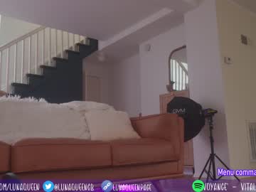 hot cam girl lunaqueeeen image #2910685