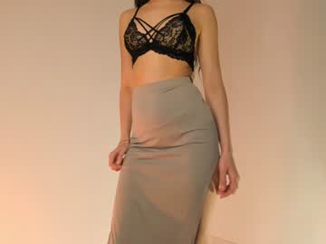 hot cam girl emilybatee image #2756613