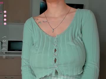 hot cam girl mariemelons image #3990316