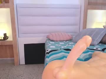 hot cam girl veronica_garciaa image #2688338