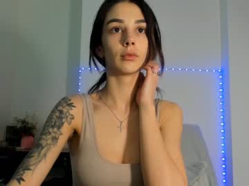 hot cam girl hotfallingdevil image #2384025