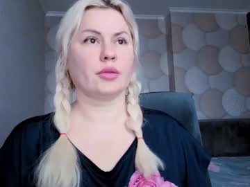 hot cam girl natussika image #4706053