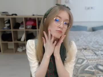 hot cam girl scharmanta image #3485484