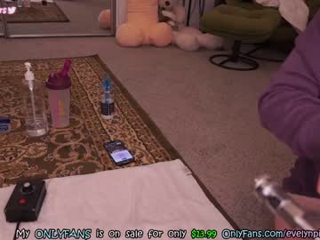 hot cam girl evelynpiers image #2767812
