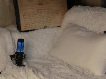 hot cam girl owlluree image #3770244