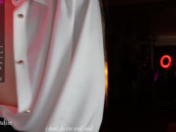 hot cam girl bestblondiiecb image #2628329