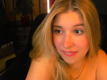 hot cam girl milablush image #3525123