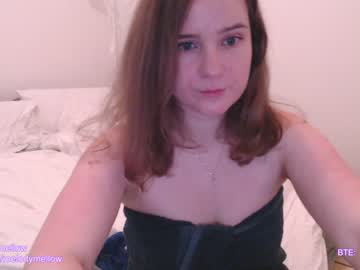 hot cam girl in_tune image #3539798