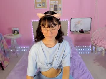 hot cam girl little_effy18 image #1502083