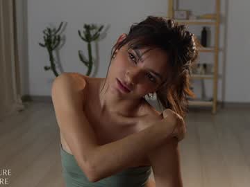 hot cam girl ellelure_ image #4689586