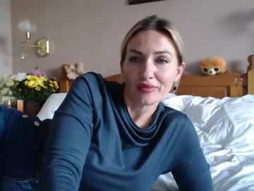 hot cam girl mallinia image #3697494