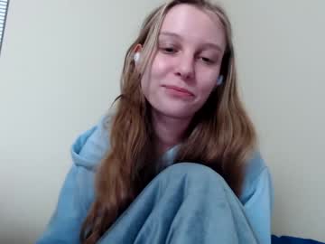 hot cam girl lily_brooke image #780551