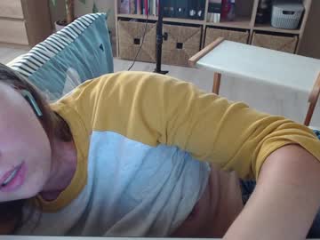 hot cam girl juicy_peach88 image #1681928