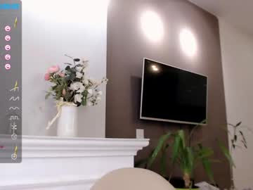 hot cam girl small_blondee image #1332656