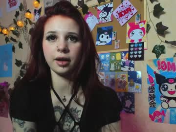 hot cam girl maaarynip image #1246148