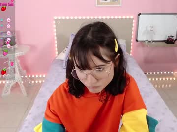 hot cam girl little_effy18 image #1339729