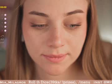 hot cam girl mia_milagros image #2439467