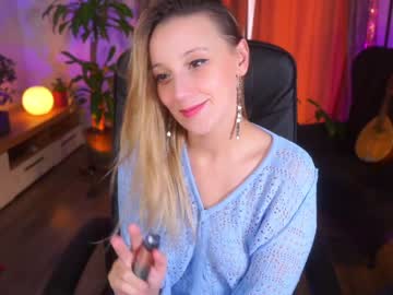 hot cam girl juicyandthepussyblvd image #2197471