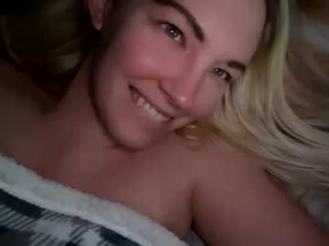 hot cam girl mariah95 image #574535