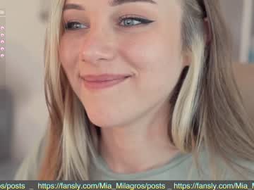hot cam girl mia_milagros image #1417480