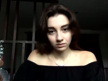 hot cam girl karolina_mamamia image #1450348