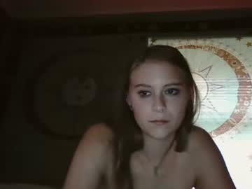 hot cam girl stonerbabe1313 image #4679483