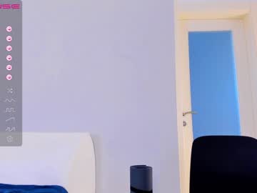 hot cam girl kittycaitlin image #2770007
