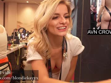 hot cam girl blondiekayy image #2290716