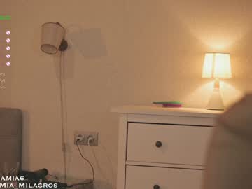 hot cam girl mia_milagros image #2630386