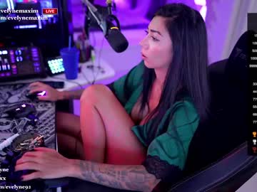 hot cam girl evelyne92 image #3689485