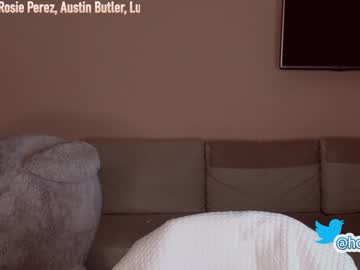 hot cam girl hollyextra image #1229279