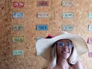 hot cam girl littlegreekflower image #3234234