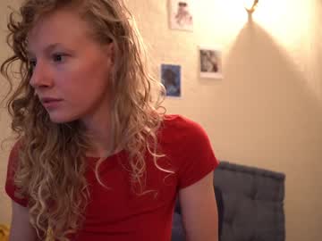 hot cam girl sistinehashands image #1873365